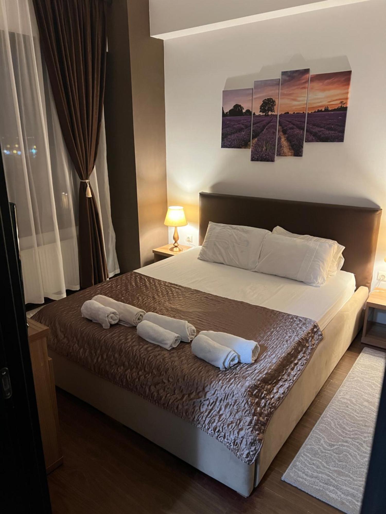 Zenstay Summerland Mamaia Exterior photo